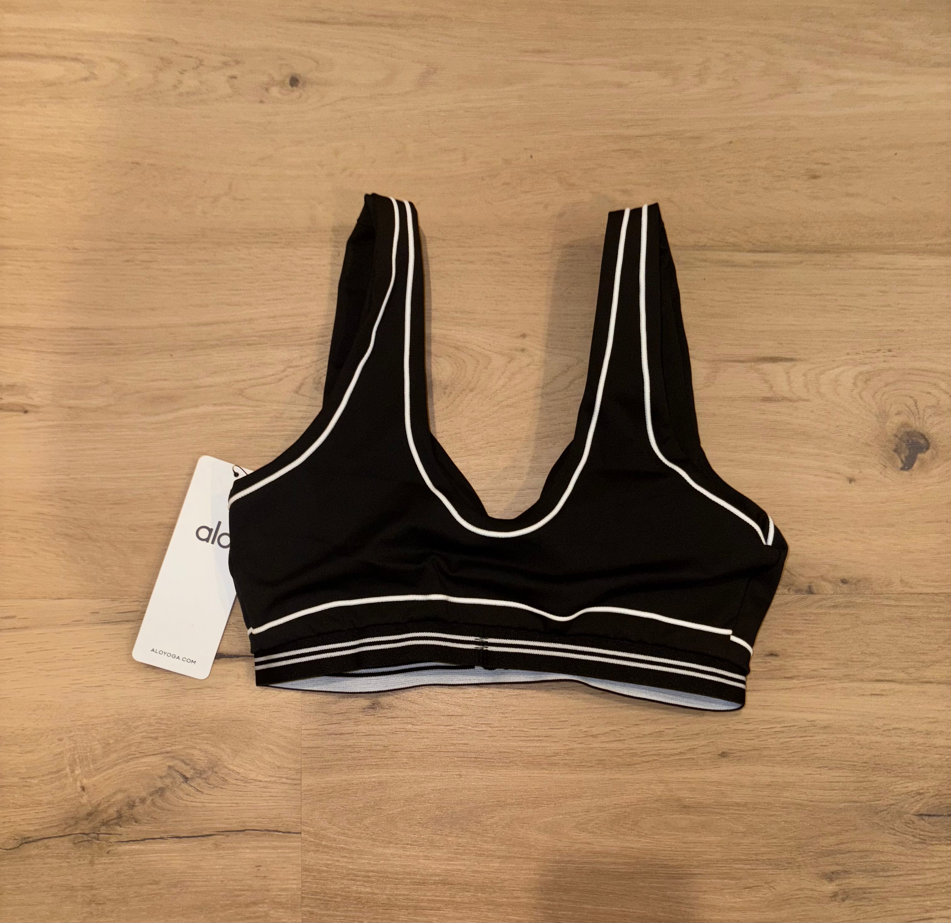 Alo Yoga Airbrush Heart Throb Bra
